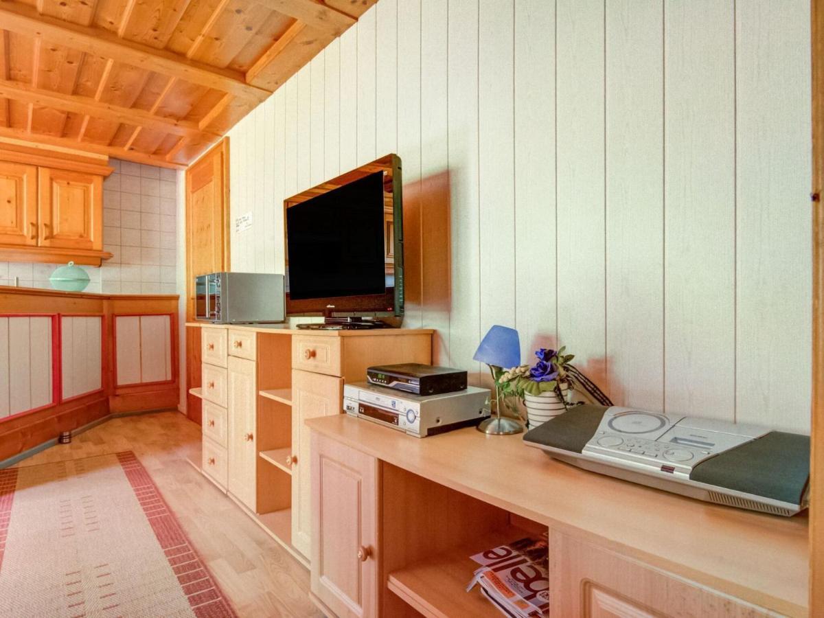 Apartment On The Mountainside In Silbertal Bagian luar foto